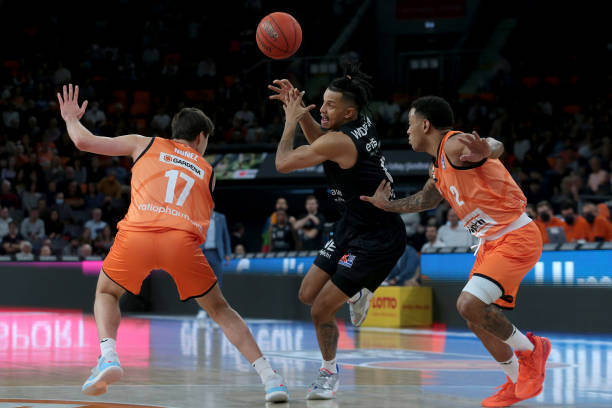 76人无缘 76人无缘