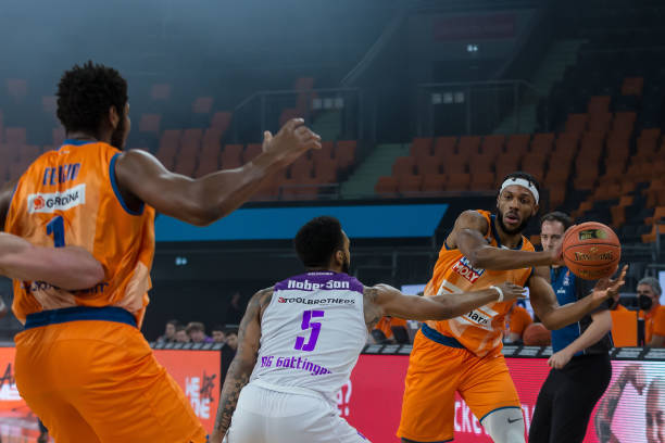 断崛起的新 断崛起的新