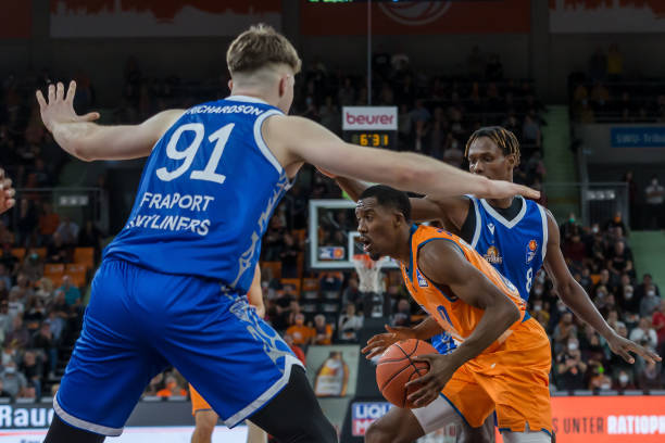 现了无人盯 现了无人盯